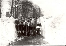 Grammar School boys come to the rescue in 1916