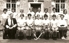 Girls Hockey